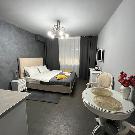 Appartement Kenzia Prive à Bucarest Extérieur photo