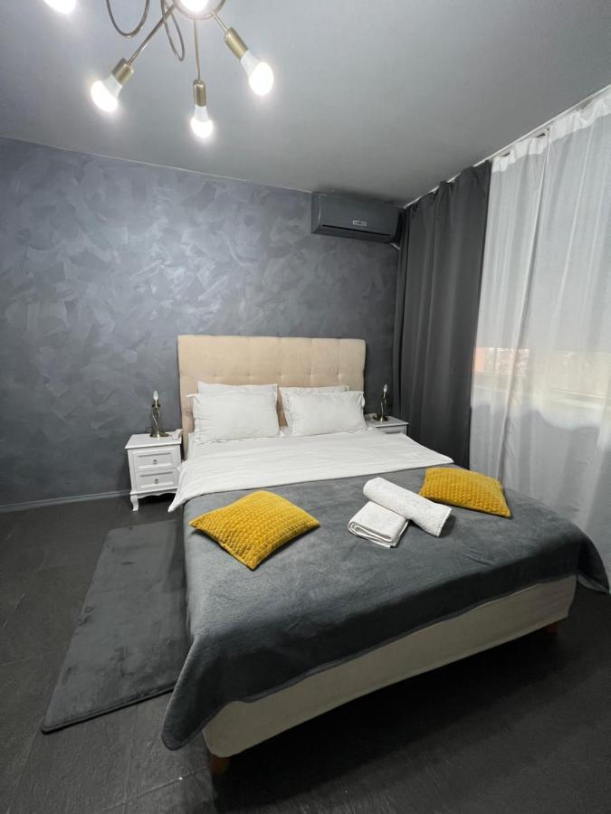 Appartement Kenzia Prive à Bucarest Extérieur photo
