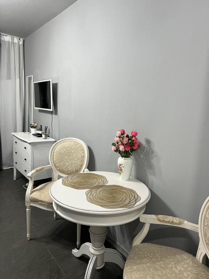 Appartement Kenzia Prive à Bucarest Extérieur photo