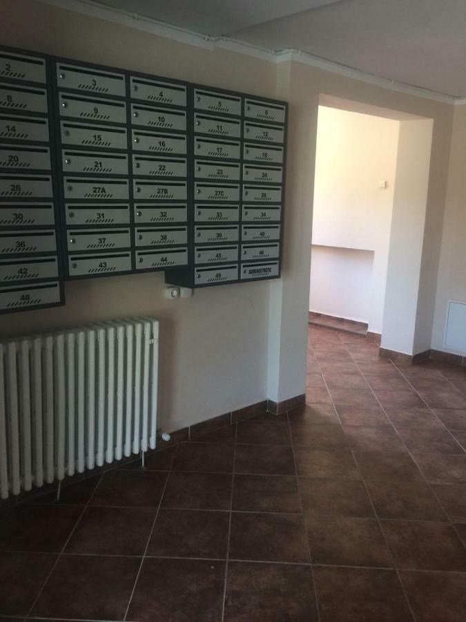 Appartement Kenzia Prive à Bucarest Extérieur photo